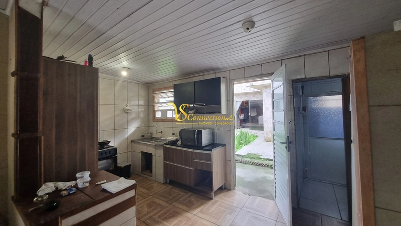 CASA À VENDA EM ATLÂNTIDA SUL: 4ª foto da galeria de imagens do imóvel