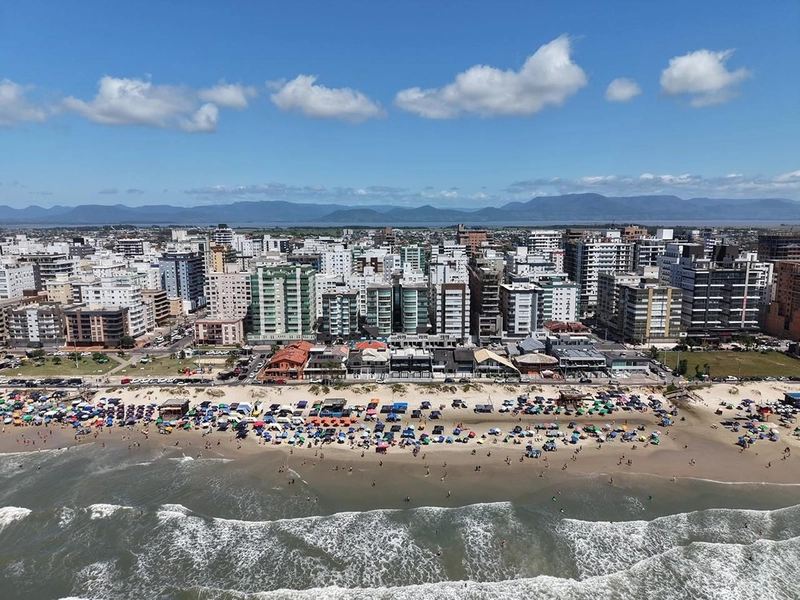 4 dormitórios com 2 suítes. Vista eterna para o mar.: 43ª foto da galeria de imagens do imóvel