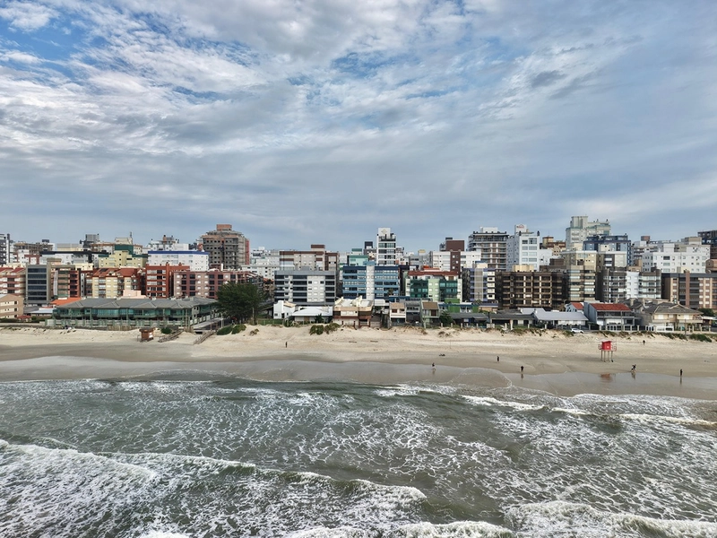 Viva o privilégio de ter o mar como vizinho em Capão da Canoa!: 14ª foto da galeria de imagens do imóvel