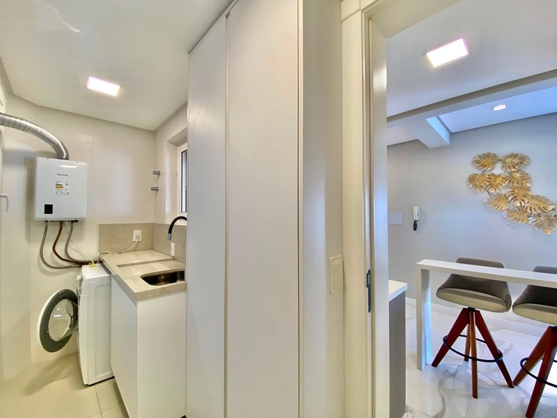 CENTRO DE CAPÃO! AMPLO APARTAMENTO NA AVENIDA POTI!: 12ª foto da galeria de imagens do imóvel