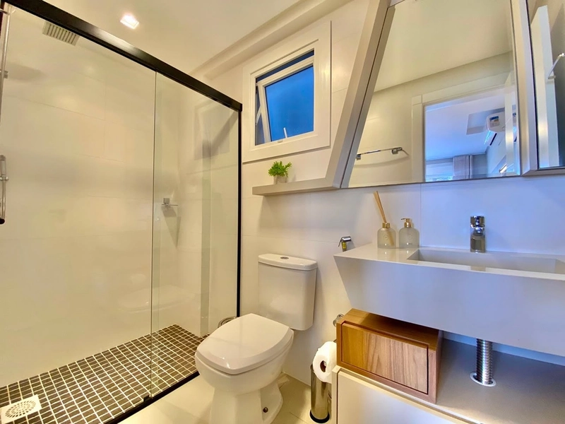 CENTRO DE CAPÃO! AMPLO APARTAMENTO NA AVENIDA POTI!: 23ª foto da galeria de imagens do imóvel