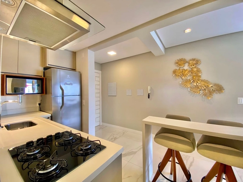 CENTRO DE CAPÃO! AMPLO APARTAMENTO NA AVENIDA POTI!: 13ª foto da galeria de imagens do imóvel