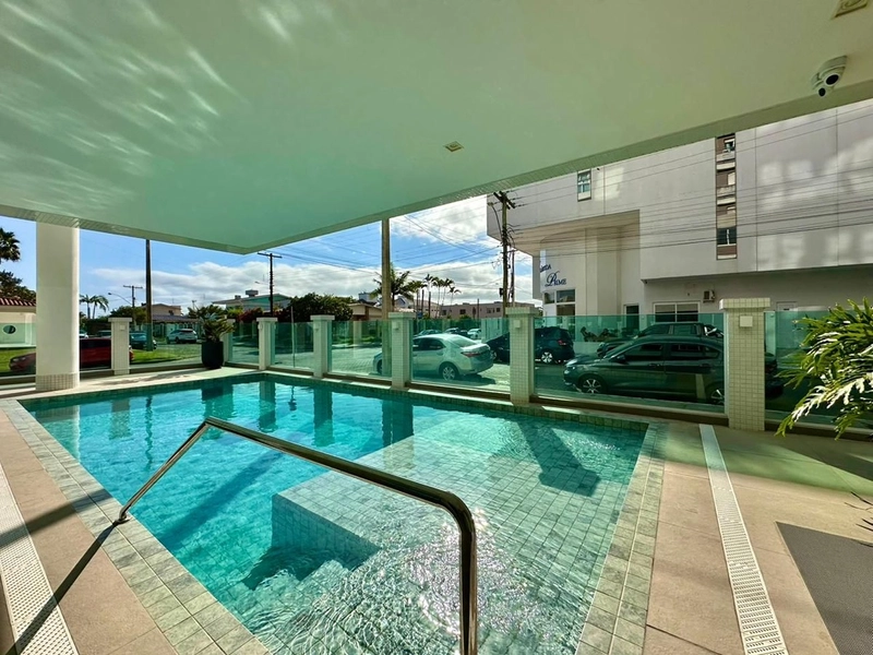 Diferenciado! Sacada de frente no bairro Navegantes! : 2ª foto da galeria de imagens do imóvel