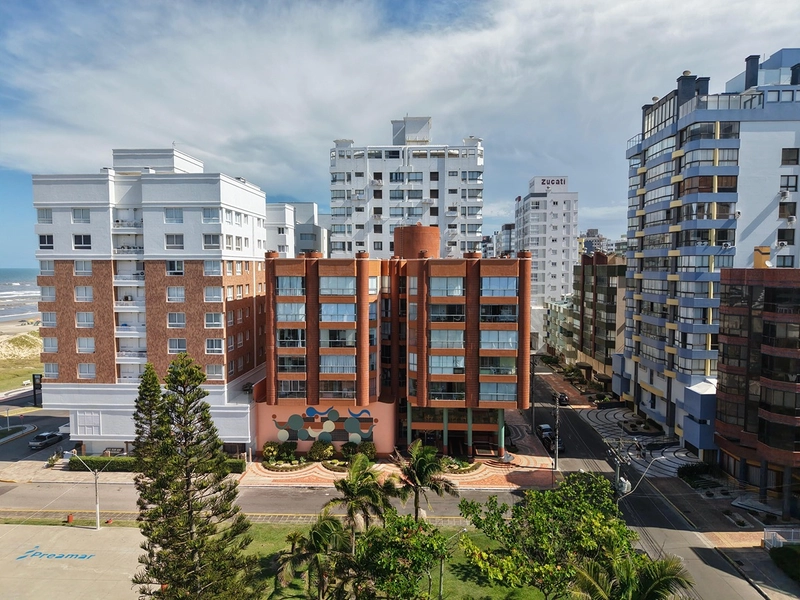 Vista para o mar, junto a praça do Farol! : 26ª foto da galeria de imagens do imóvel