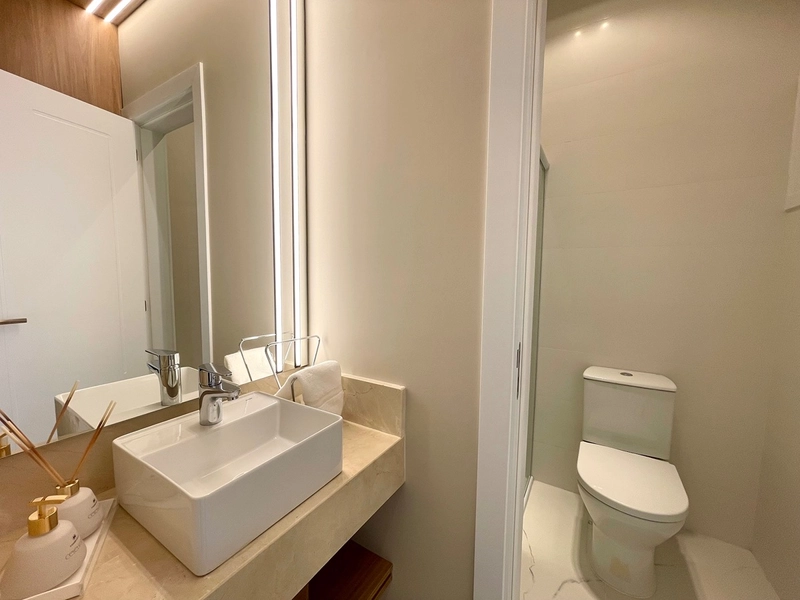 2 DORMITÓRIOS COM PÉ DIREITO ALTO! FINAMENTE DECORADO, 100% AUTOMATIZADO COM ALEXA!: 14ª foto da galeria de imagens do imóvel