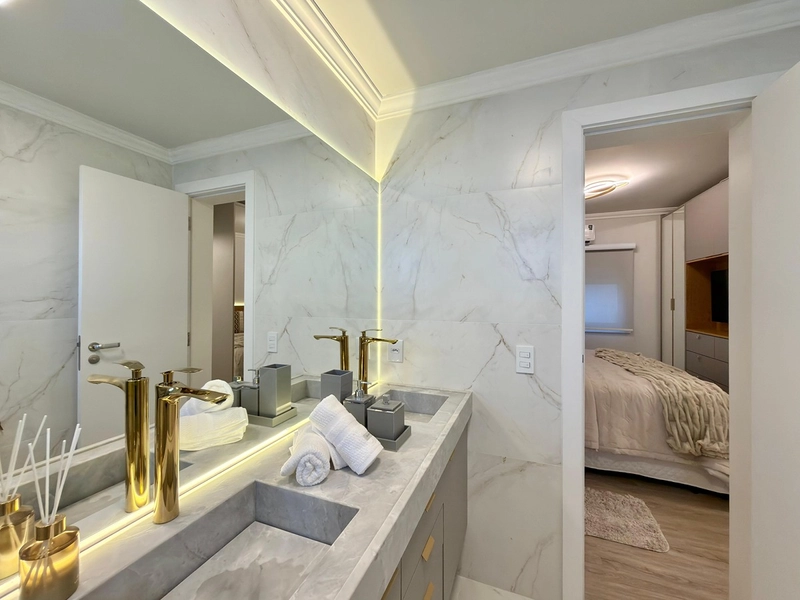 Frente para o mar! Pé na areia no bairro Navegantes! : 30ª foto da galeria de imagens do imóvel