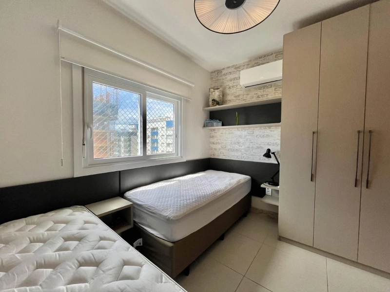 Apartamento 3 quartos com duas vagas com vista para o mar e frente praça.: 10ª foto da galeria de imagens do imóvel