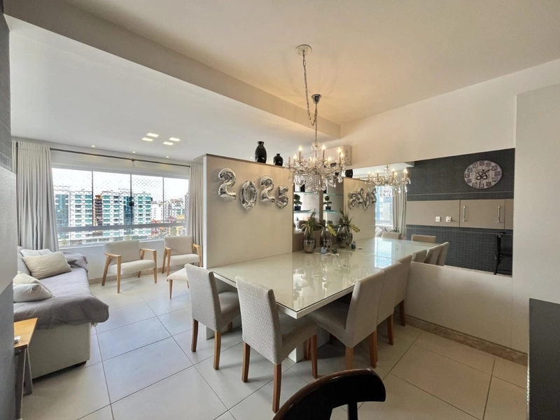 Apartamento 3 quartos com duas vagas com vista para o mar e frente praça.: 6ª foto da galeria de imagens do imóvel