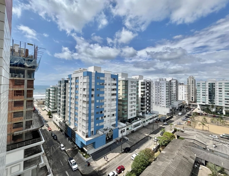 Apartamento 3 quartos com duas vagas com vista para o mar e frente praça.: 4ª foto da galeria de imagens do imóvel