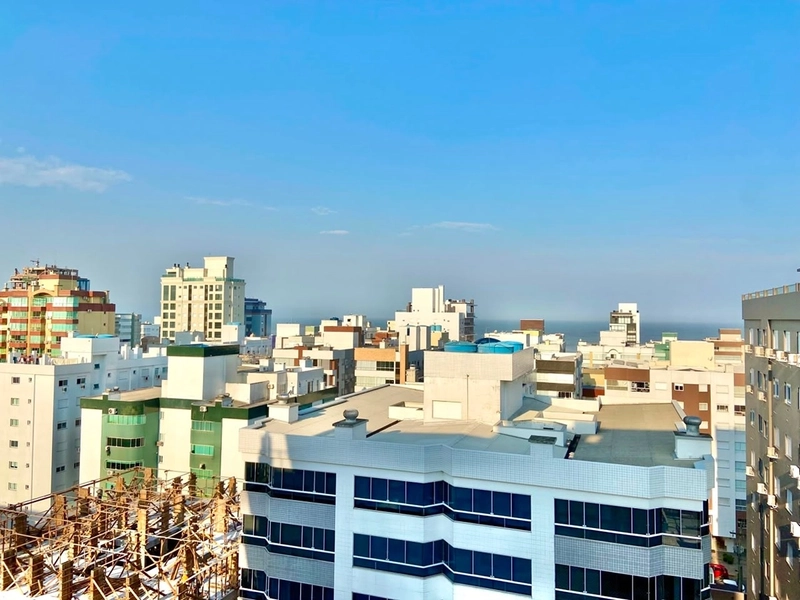 Novo, sacada de frente com vista para o oceano! : 4ª foto da galeria de imagens do imóvel