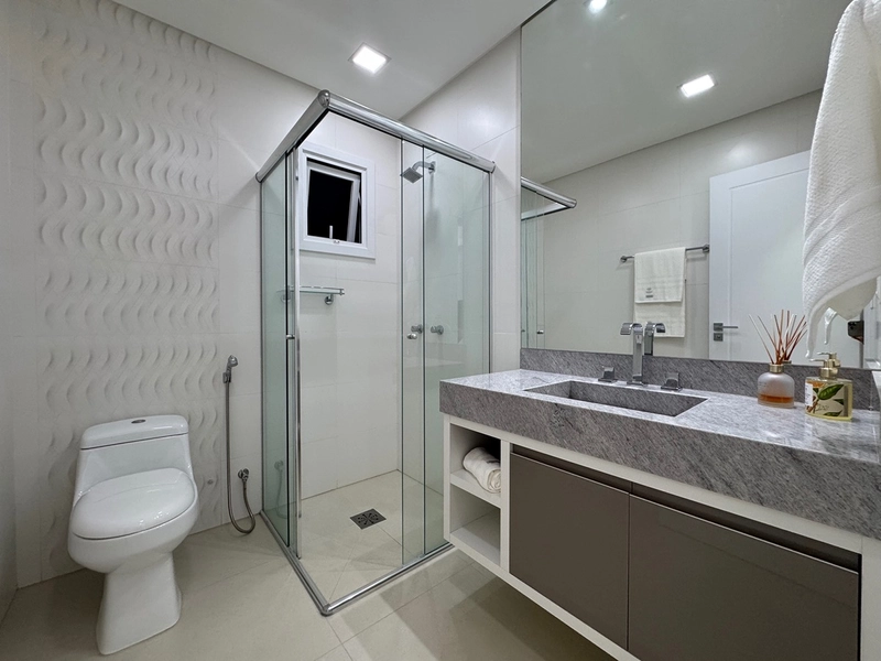 Vista para o mar e Avenida: 18ª foto da galeria de imagens do imóvel