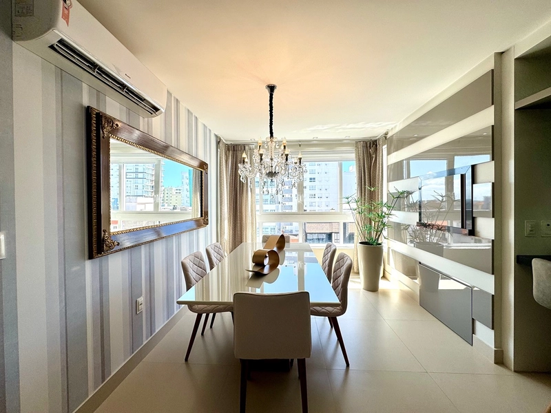 Vista para o mar e Avenida: 3ª foto da galeria de imagens do imóvel