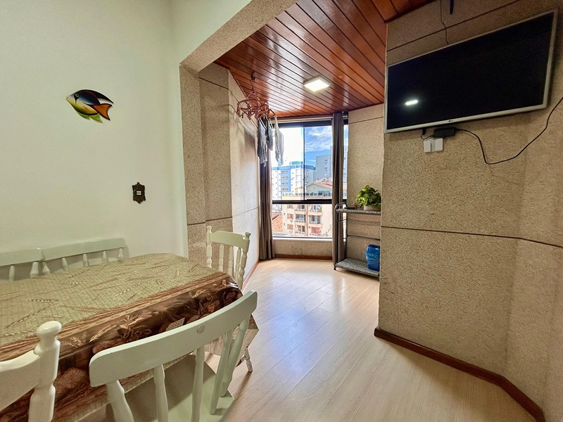 Apartamento 2 quartos com box no centro de Capão a 50 metros do camelódromo.: 6ª foto da galeria de imagens do imóvel