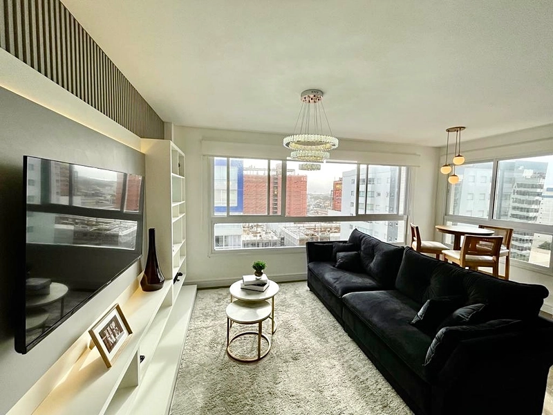 Apartamento novo, mobiliado e decorado, a apenas 2 quadras do mar!: 1ª foto da galeria de imagens do imóvel