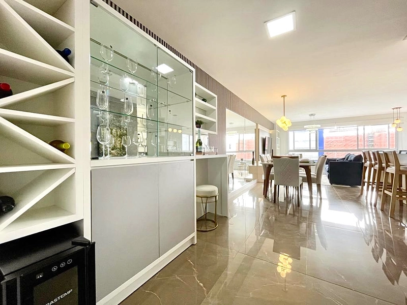 Apartamento novo, mobiliado e decorado, a apenas 2 quadras do mar!: 8ª foto da galeria de imagens do imóvel