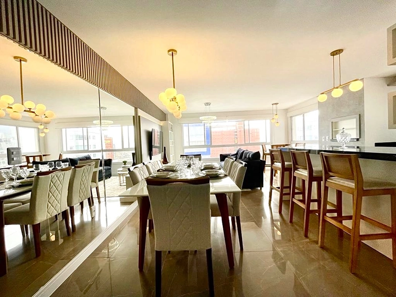 Apartamento novo, mobiliado e decorado, a apenas 2 quadras do mar!: 10ª foto da galeria de imagens do imóvel