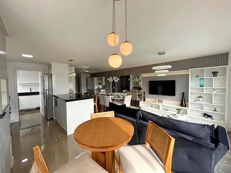 Apartamento novo, mobiliado e decorado, a apenas 2 quadras do mar!: 4ª foto da galeria de imagens do imóvel