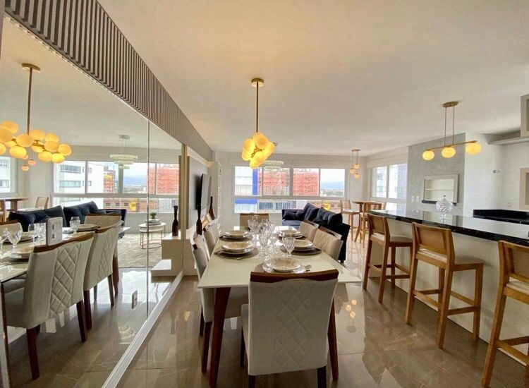 Apartamento novo, mobiliado e decorado, a apenas 2 quadras do mar!: 3ª foto da galeria de imagens do imóvel