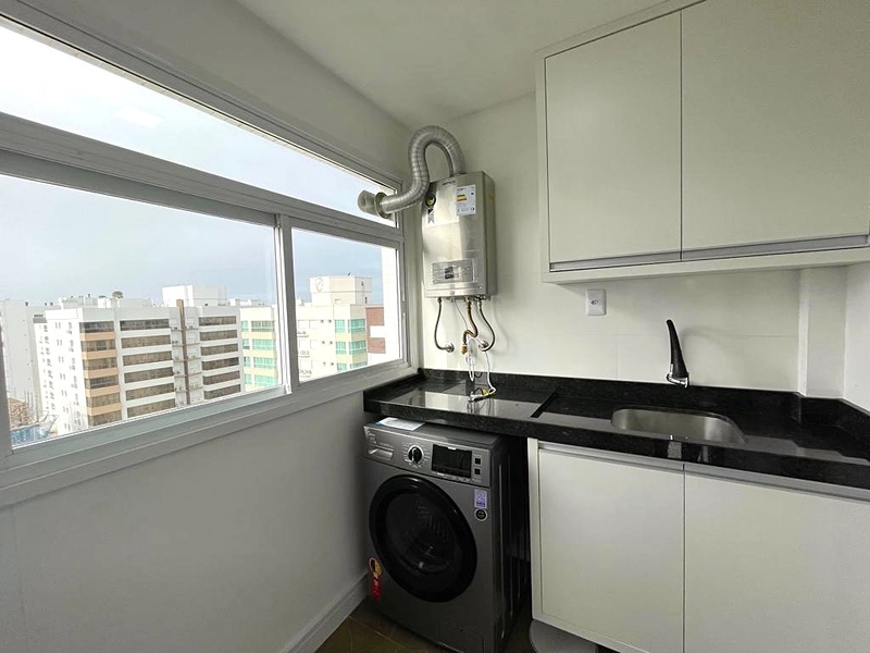 Apartamento novo, mobiliado e decorado, a apenas 2 quadras do mar!: 16ª foto da galeria de imagens do imóvel