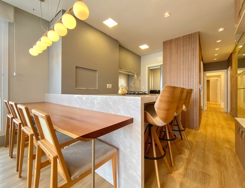 Oportunidade! 3 dormitórios com box duplo mobiliado e decorado na Navegantes por preço de ocasião!: 16ª foto da galeria de imagens do imóvel