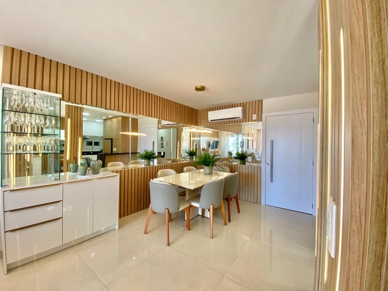 Novo! Finamente Mobiliado & Decorado!: 13ª foto da galeria de imagens do imóvel