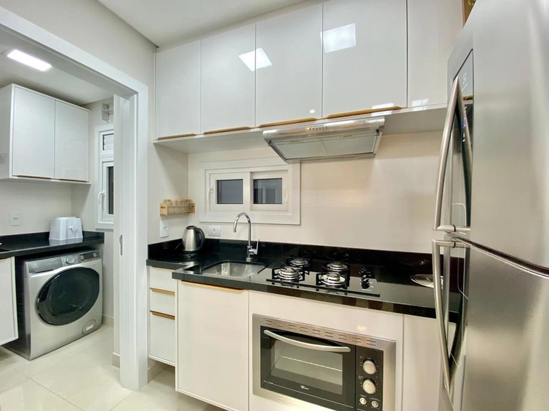 Novo! Finamente Mobiliado & Decorado!: 16ª foto da galeria de imagens do imóvel