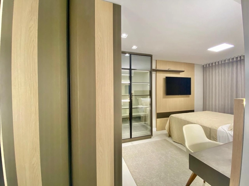 Novo! Finamente Mobiliado & Decorado! Apartamento de esquina!: 23ª foto da galeria de imagens do imóvel