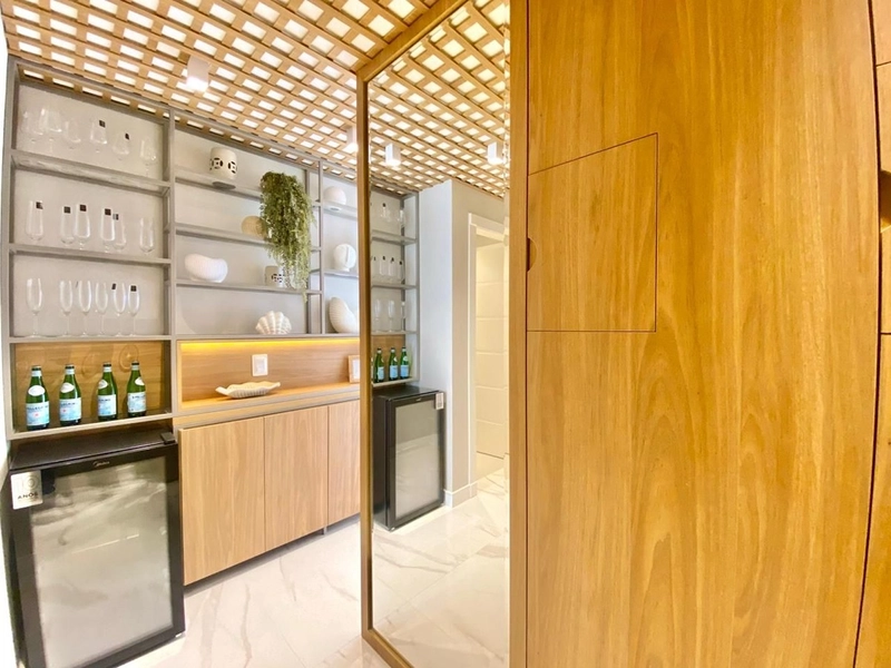 Novo! Finamente Mobiliado & Decorado! Apartamento de esquina!: 2ª foto da galeria de imagens do imóvel