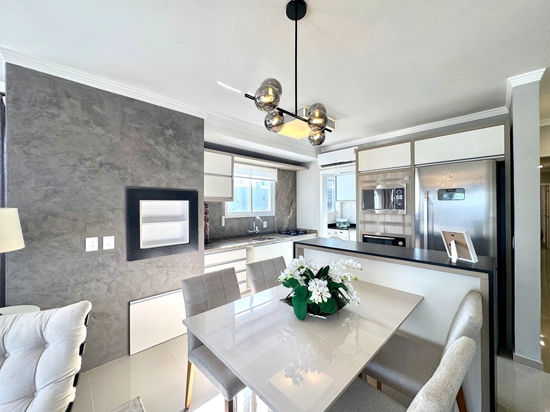 Finamente Mobiliado e decorado, com vista para a Serra : 13ª foto da galeria de imagens do imóvel