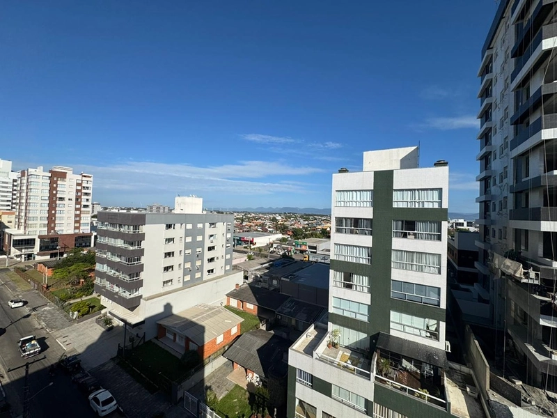 Finamente Mobiliado e decorado, com vista para a Serra : 6ª foto da galeria de imagens do imóvel