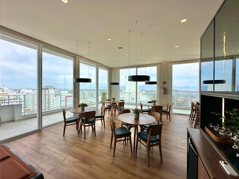 Novo! Finamente Mobiliado & Decorado! : 42ª foto da galeria de imagens do imóvel