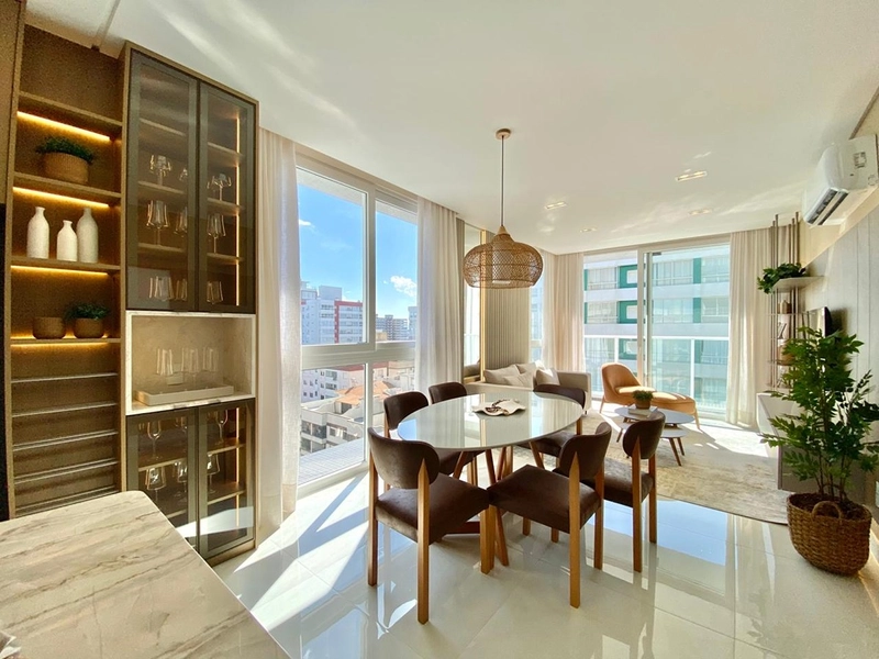 Novo! Finamente Mobiliado & Decorado! : 6ª foto da galeria de imagens do imóvel