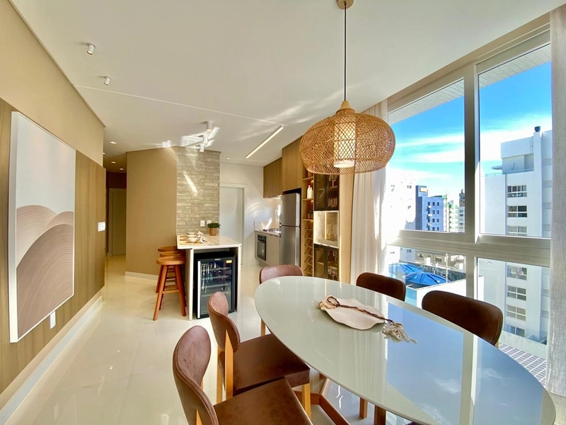 Novo! Finamente Mobiliado & Decorado! : 14ª foto da galeria de imagens do imóvel