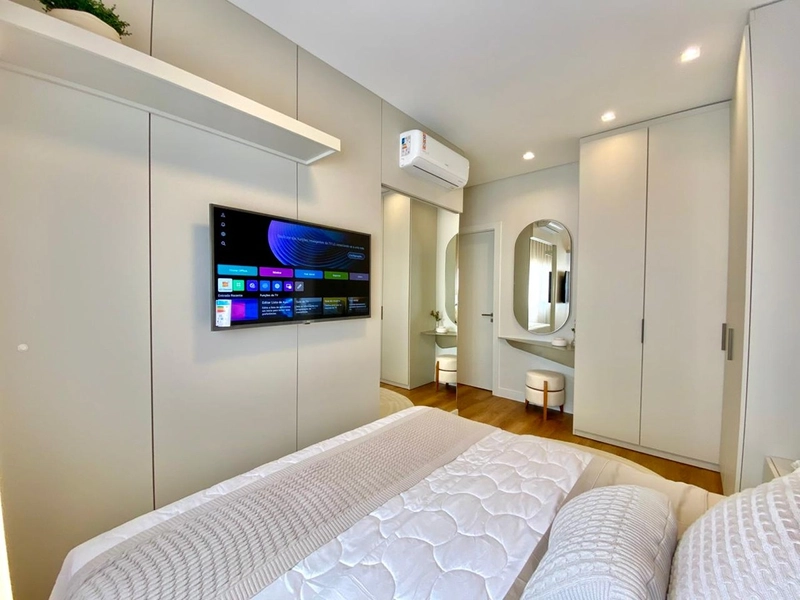 Novo! Finamente Mobiliado & Decorado! : 30ª foto da galeria de imagens do imóvel