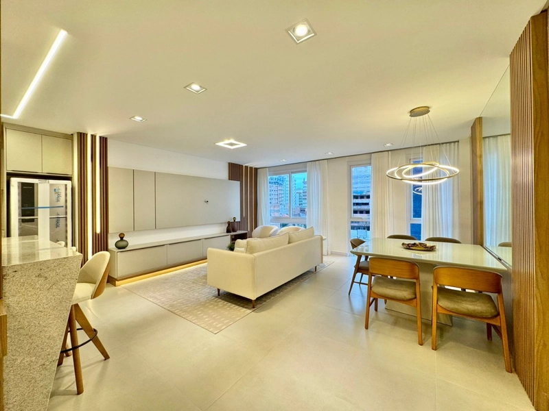 Novo! Finamente Mobiliado & Decorado!: 1ª foto da galeria de imagens do imóvel