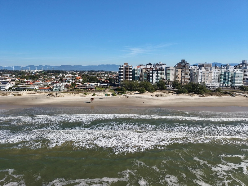 Na beira mar de Capão da Canoa! : 26ª foto da galeria de imagens do imóvel