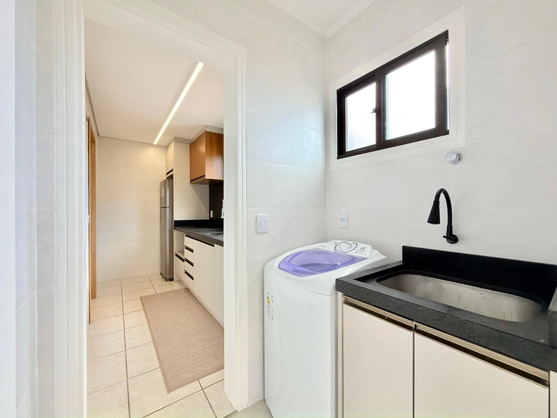 Vista para o mar & junto a praça Luiz Bassani! : 16ª foto da galeria de imagens do imóvel