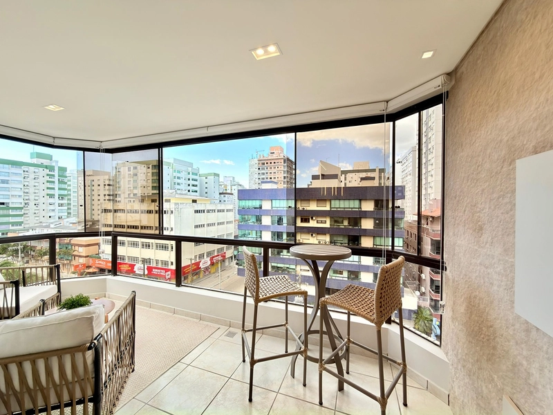 Vista para o mar & junto a praça Luiz Bassani! : 6ª foto da galeria de imagens do imóvel