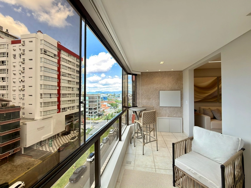 Vista para o mar & junto a praça Luiz Bassani! : 8ª foto da galeria de imagens do imóvel