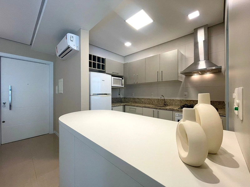 2 DORMITÓRIOS FINAMENTE MOBILIADO E DECORADO EM FRENTE A PRAÇA ISRAELITA!: 6ª foto da galeria de imagens do imóvel