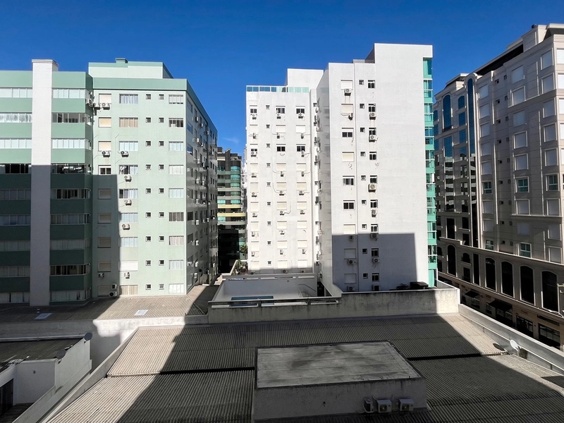 Junto à Praça Tiaraju! : 6ª foto da galeria de imagens do imóvel