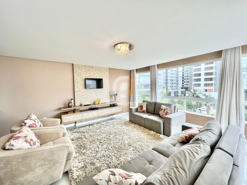 Imóvel: 1ª foto da galeria de imagens do imóvel