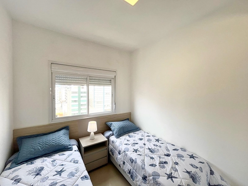 2 DORMITÓRIOS EM FRENTE A PRAÇA ISRAELITA, MOBILIADO E DECORADO EM 48X DIRETO!: 9ª foto da galeria de imagens do imóvel