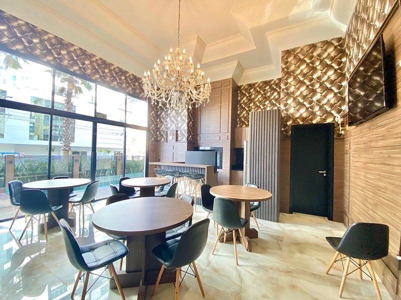 2 DORMITÓRIOS EM FRENTE A PRAÇA ISRAELITA, MOBILIADO E DECORADO EM 48X DIRETO!: 12ª foto da galeria de imagens do imóvel