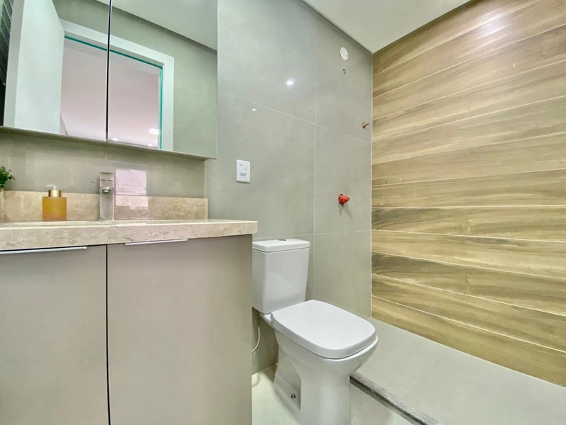 Novo! Bairro Navegantes! Junto a praça Tiaraju: 18ª foto da galeria de imagens do imóvel