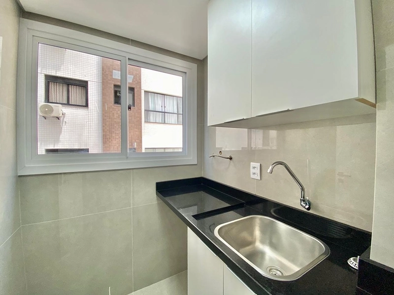 Novo! Bairro Navegantes! Junto a praça Tiaraju: 9ª foto da galeria de imagens do imóvel