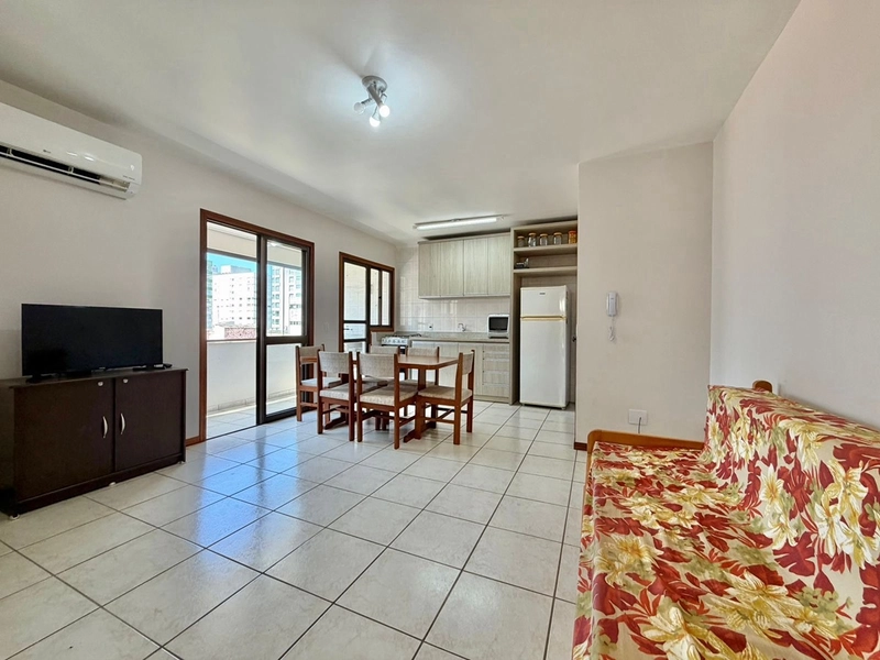 APARTAMENTO DE 1 DORMITÓRIO NA AVENIDA.: 1ª foto da galeria de imagens do imóvel