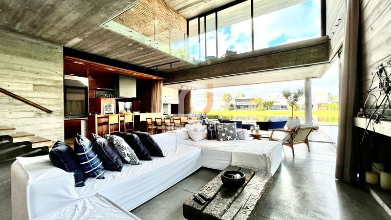 Imóvel: 17ª foto da galeria de imagens do imóvel