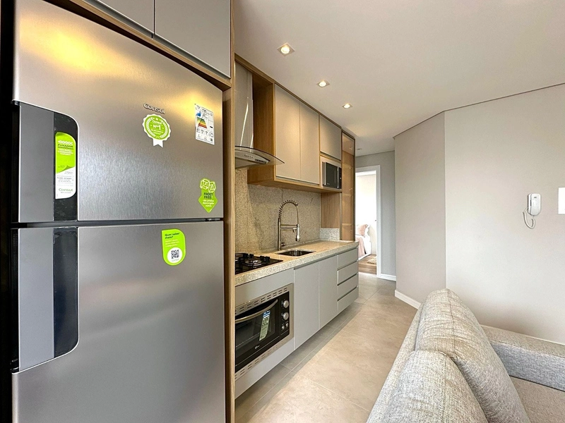 2 dormitórios com suíte, mobiliado e decorado! 48x direto com o proprietário.: 8ª foto da galeria de imagens do imóvel