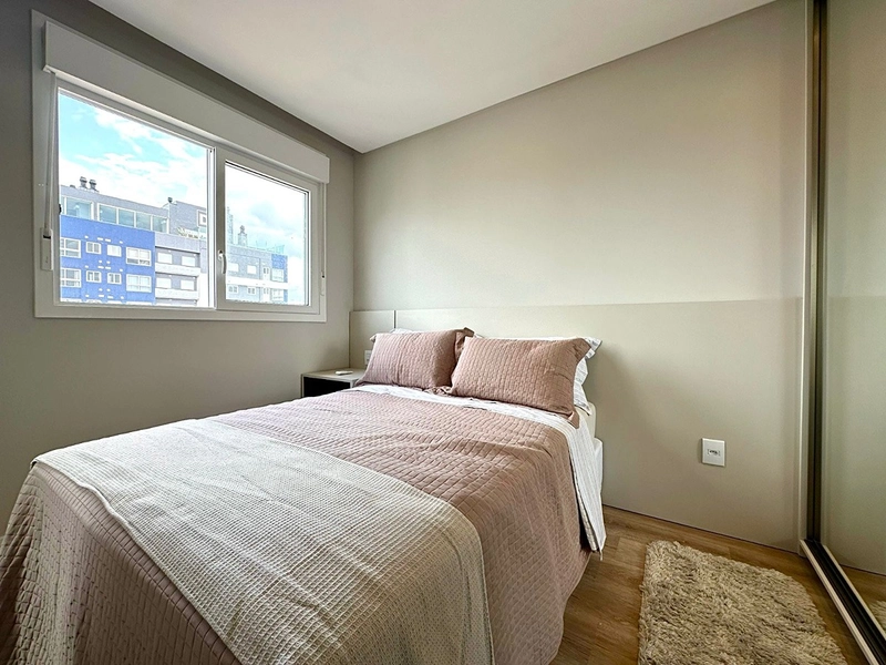 2 dormitórios com suíte, mobiliado e decorado! 48x direto com o proprietário.: 10ª foto da galeria de imagens do imóvel